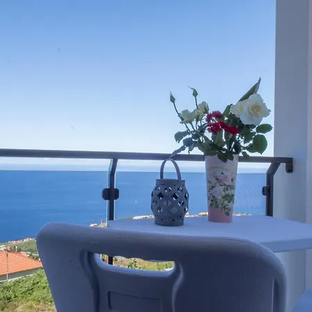 “Venik House” Sea_Mountains_Relaxing_Barbecue Apartamento Funchal  Exterior foto